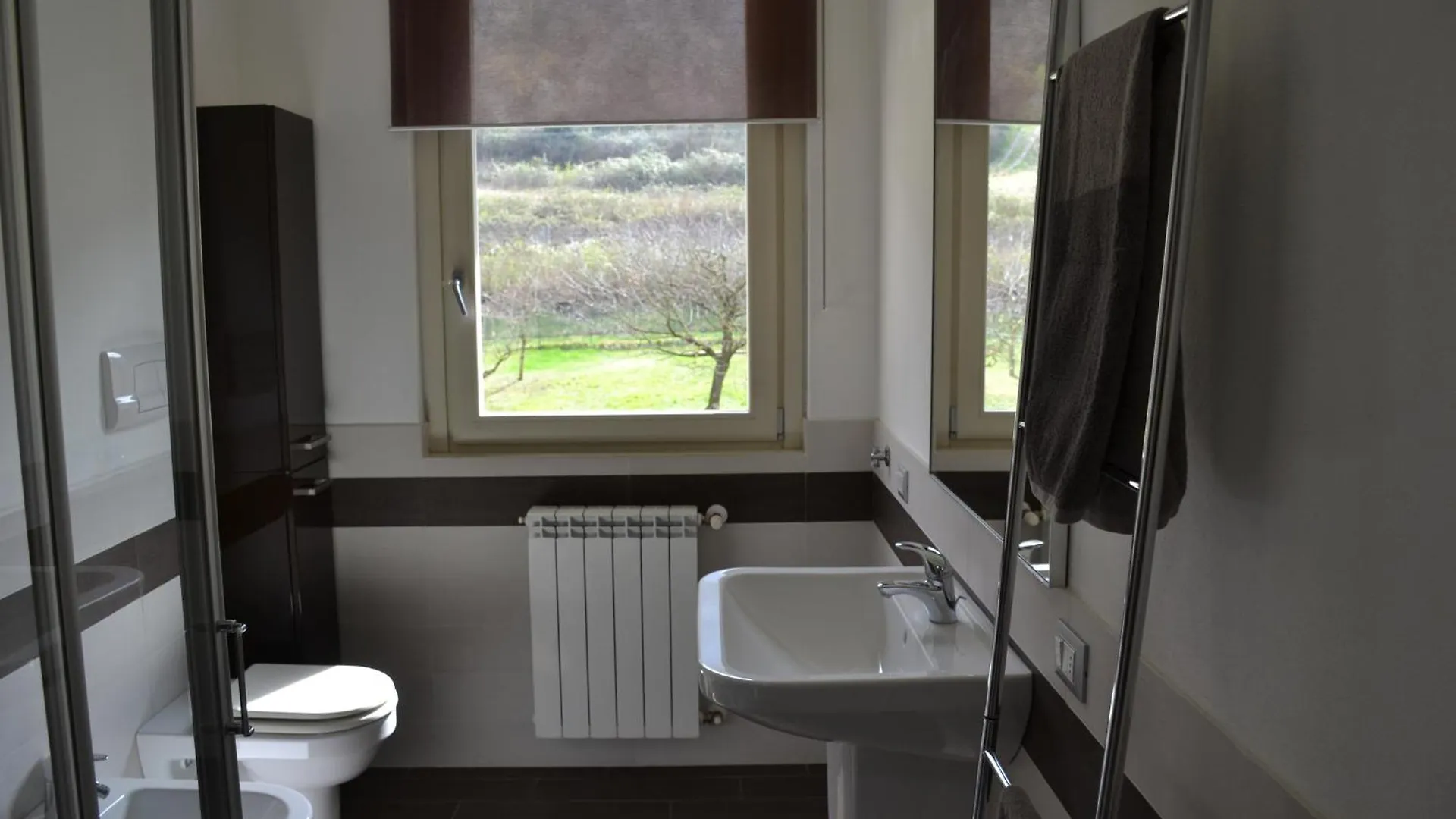 Dolce Casa Lago Paratico 0*,  Italien